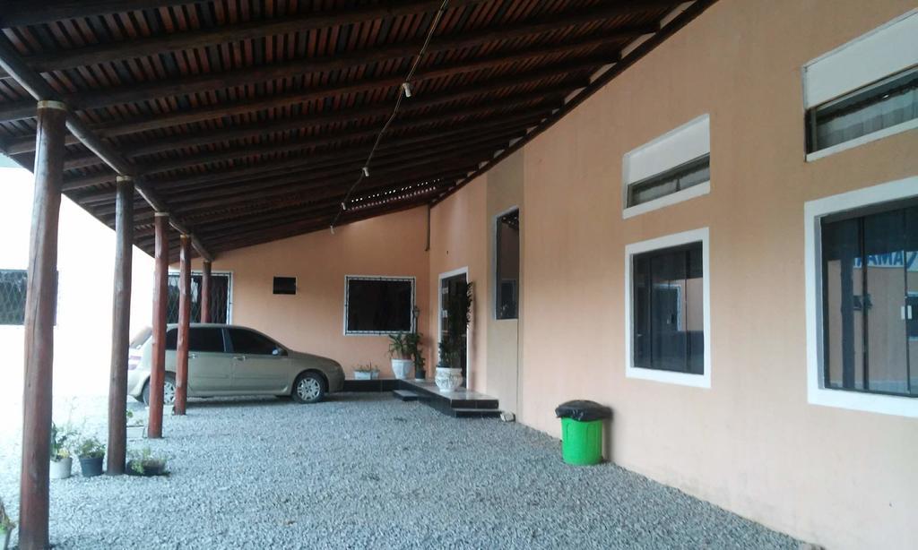 Hotel E Pousada Via Mar Itapocu Extérieur photo